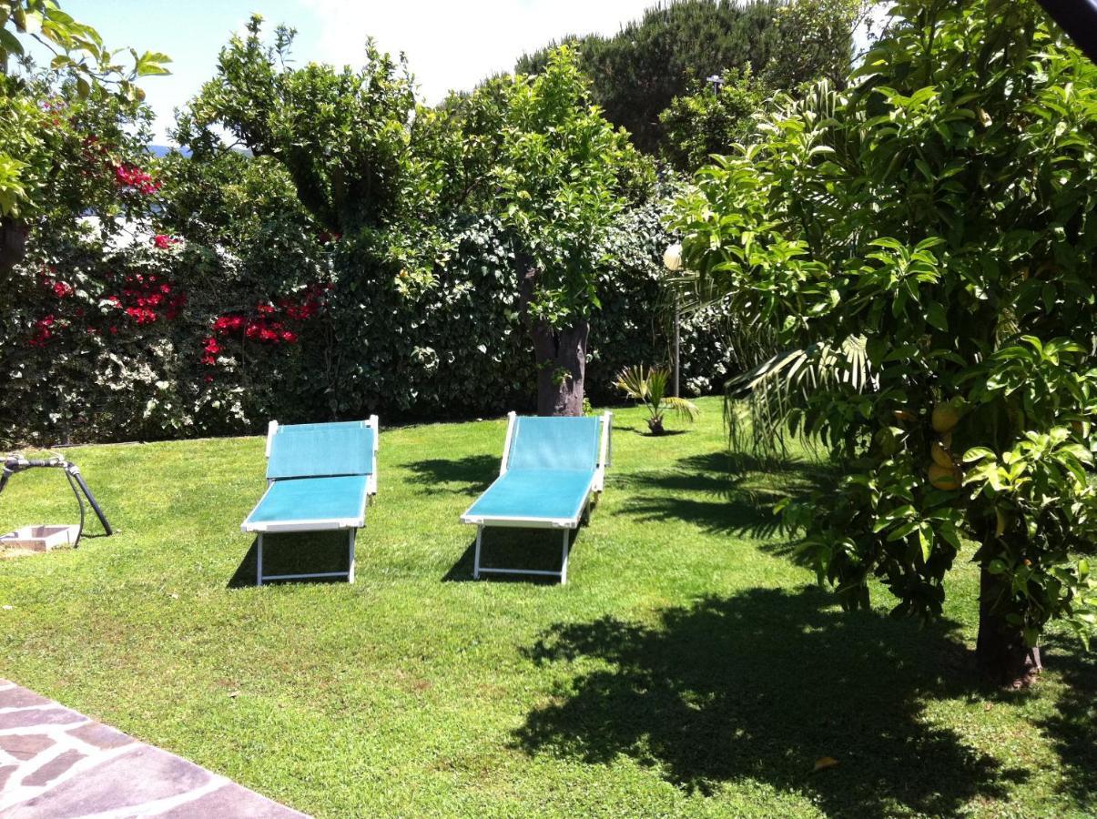 Chalet Claudia Sant'Agnello Bagian luar foto