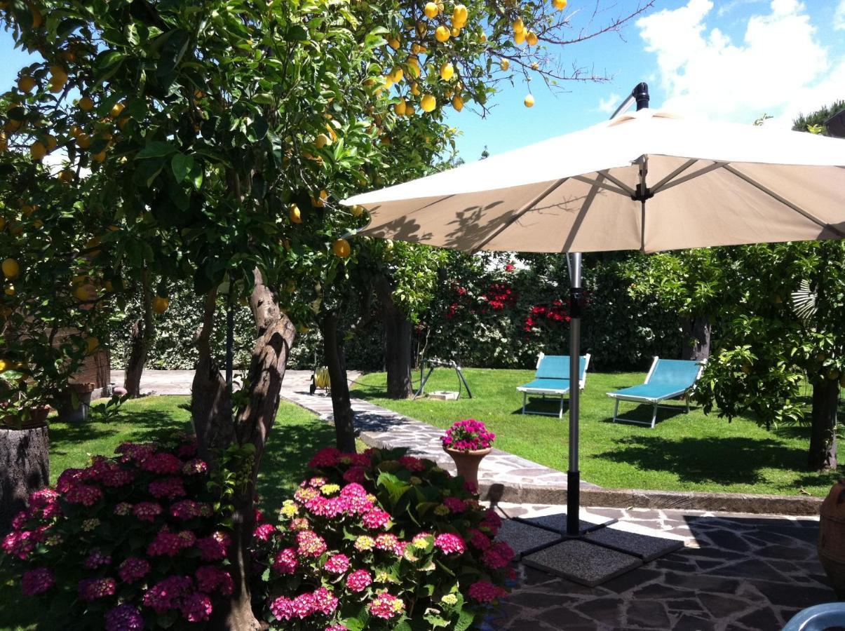 Chalet Claudia Sant'Agnello Bagian luar foto