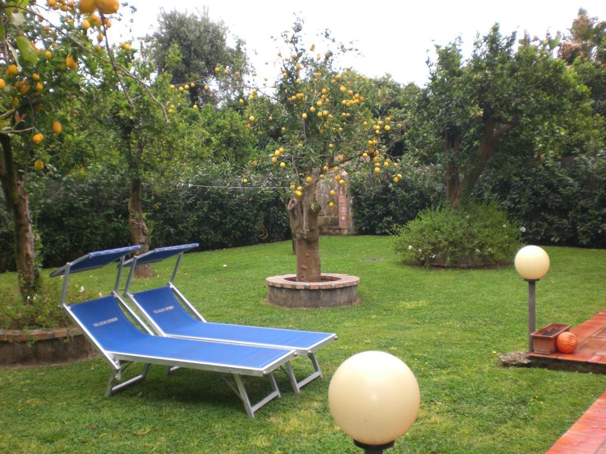 Chalet Claudia Sant'Agnello Bagian luar foto